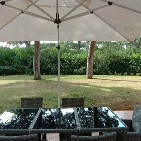 Lanzini Villa *
